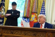 梦见小鸡马斯克：我进退两难