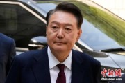 梦见小鸡韩国大选后尹锡悦首次出庭 面对选举结果提问保持沉默
